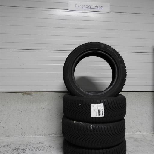 Set H03 - 4 losse winterbanden HANKOOK 185/55-15